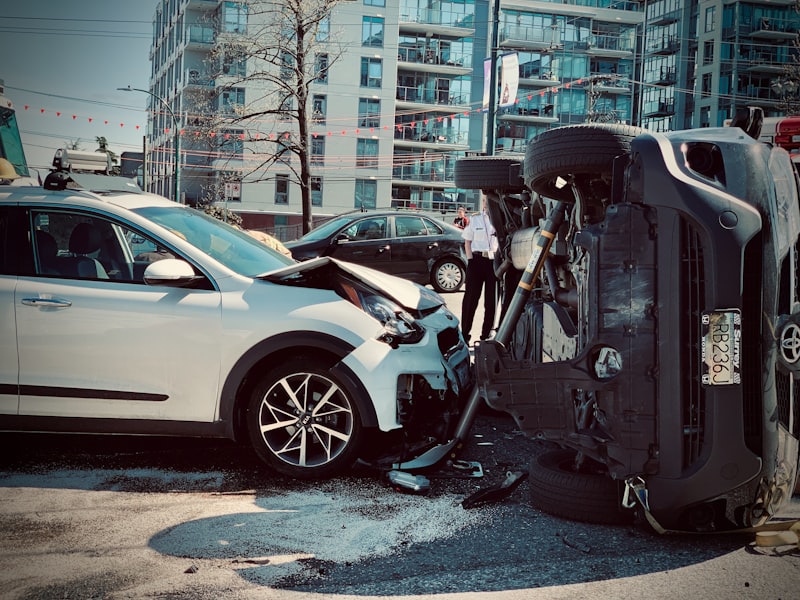 Incidente stradale: veicoli coinvolti e documenti per il risarcimento